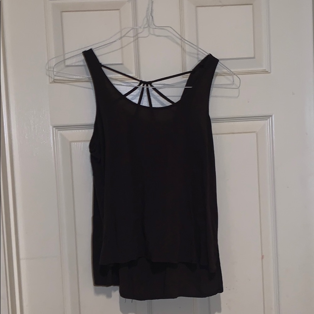 basic black tank